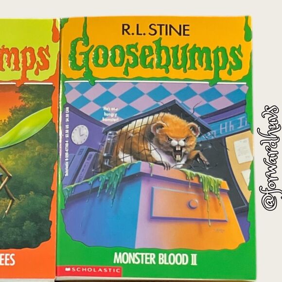 Goosebumps Book Collection by R.L. Stine: Books #17-20 in Slipcase - Picture 5 of 14
